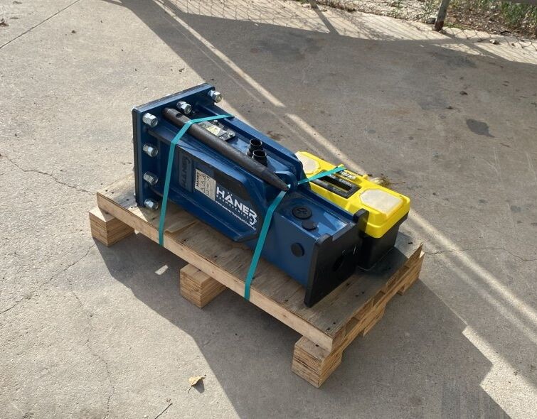HANER MARTEAU HYDRAULIQUE  HX300**NOUVEAU**