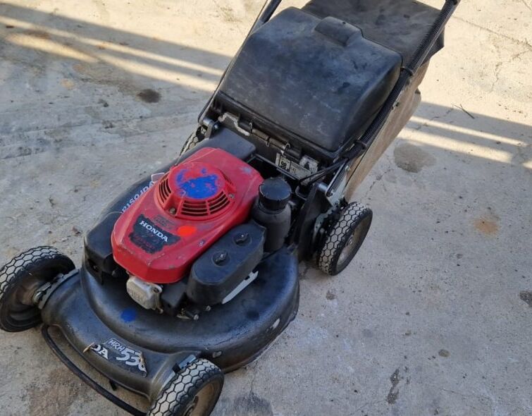 HONDA GRASS MOWER HRH536 HXE Miscellaneous equipment used
