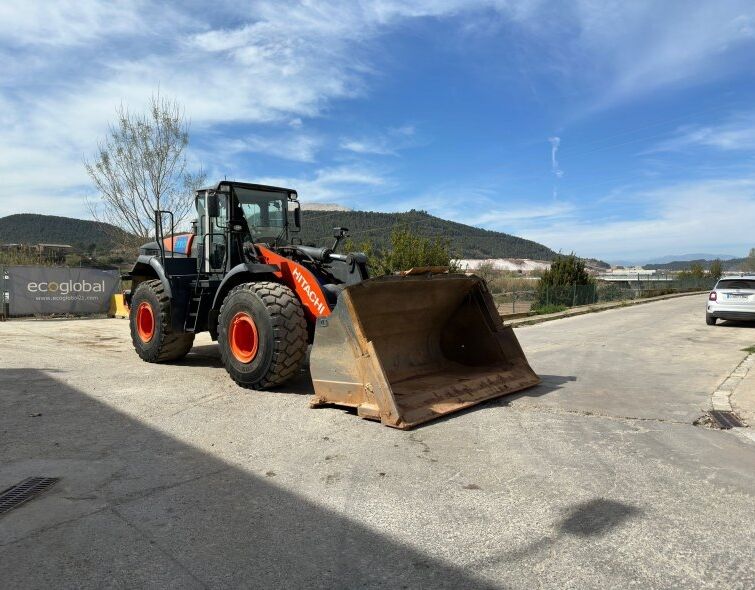HITACHI HITACHI ZW310***11000H***