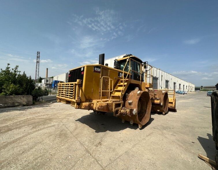 CATERPILLAR 826H***KICKSTAND***