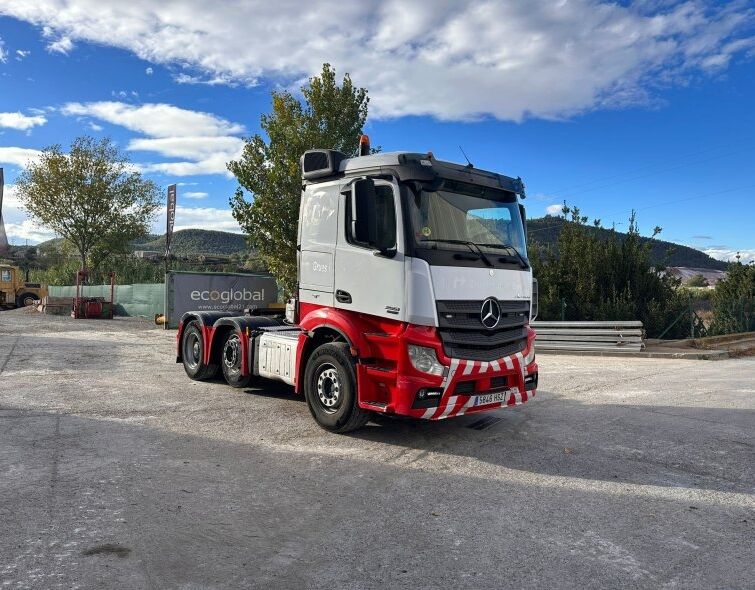 MERCEDES BENZ ACTROS 2551***6X2//68T***