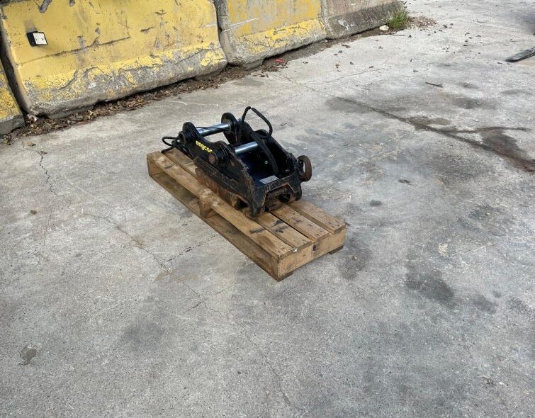 - ENGCON QS45 HYDRAULISCHE KUPPLUNG