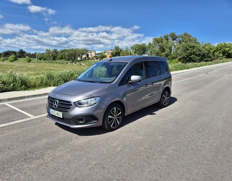 - MERCEDES BENZ T-CLASS VAN