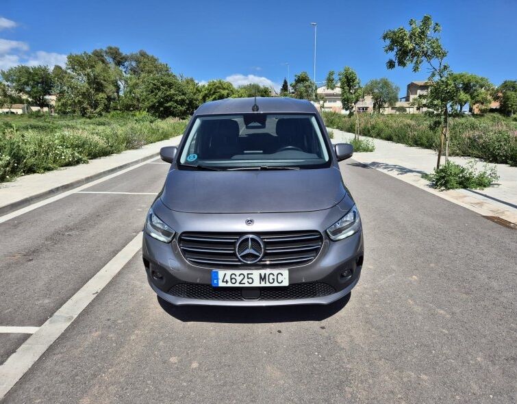 - MERCEDES BENZ T-CLASS VAN