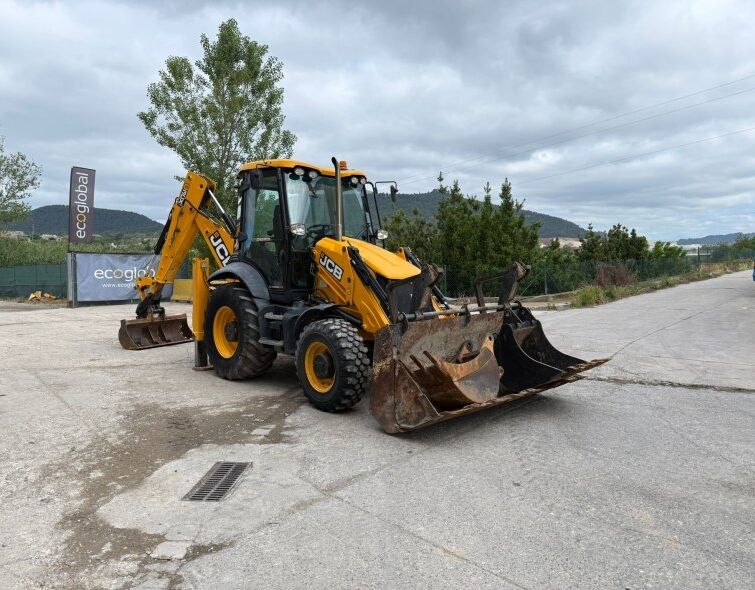 - JCB 3CX MIXED BACKHOE LOADER