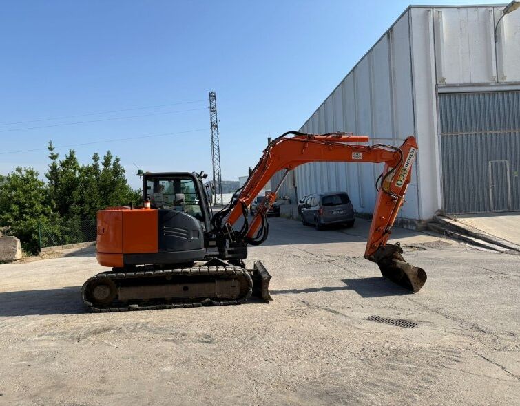 HITACHI  ZX85 US B-5A