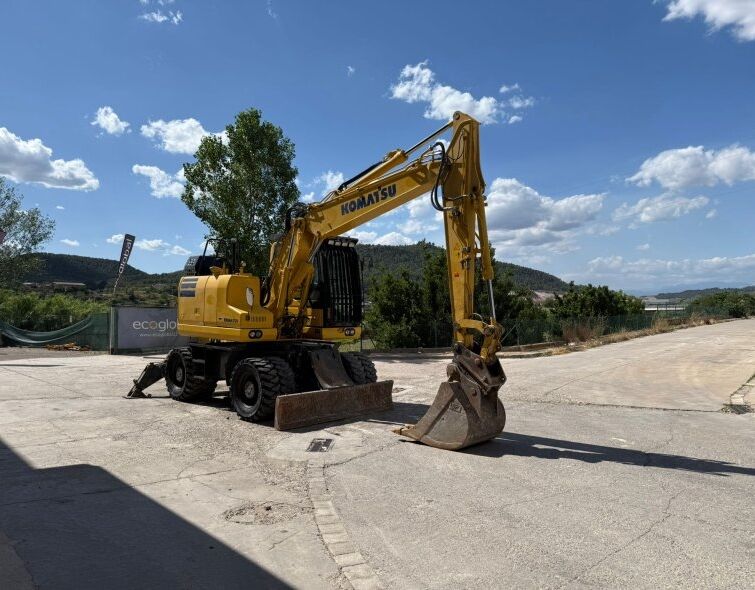 KOMATSU PW148-11