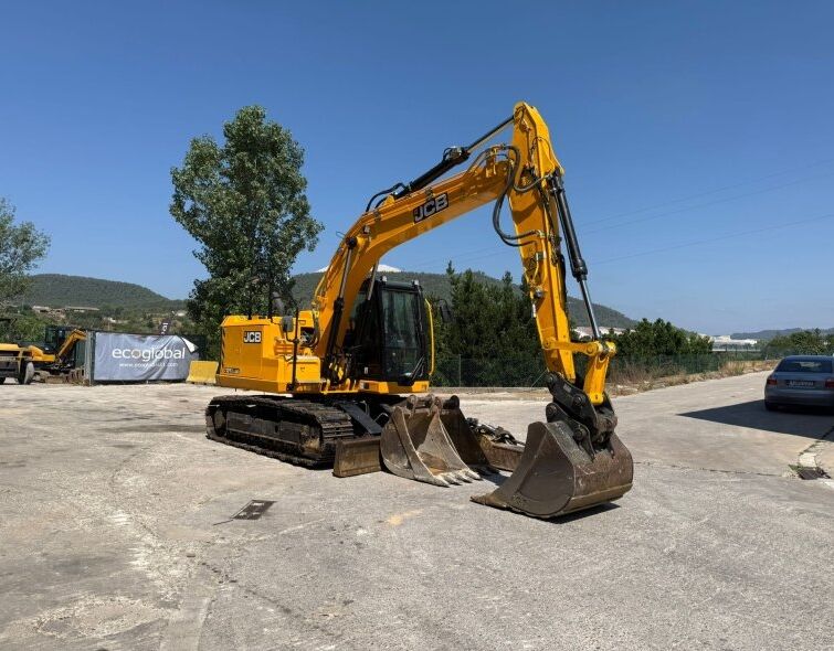 JCB  131X LCD