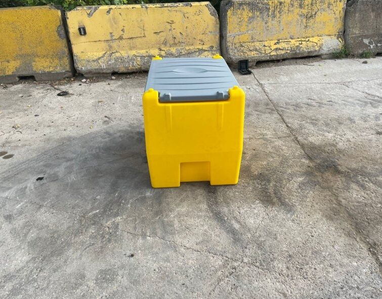 DEPOSITO 220 L