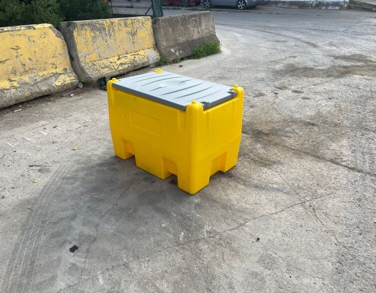 DEPOSITO 220 L