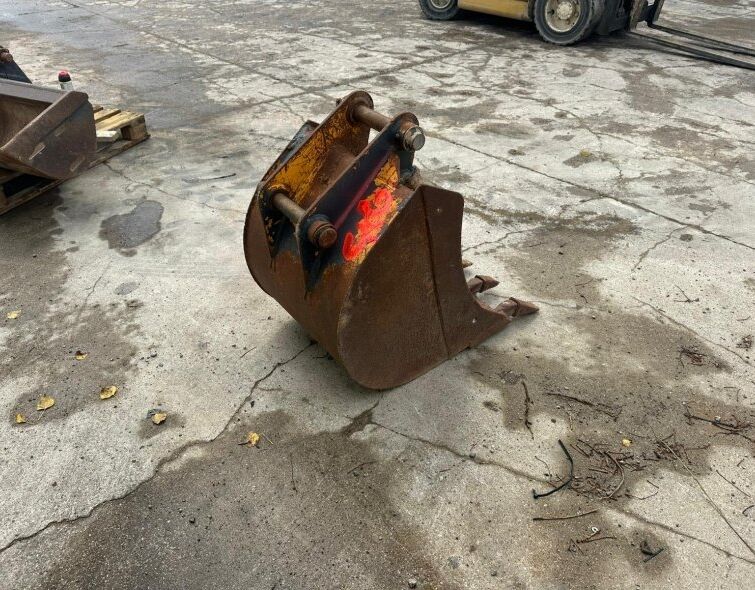 - SAUCEPAN 53 CM