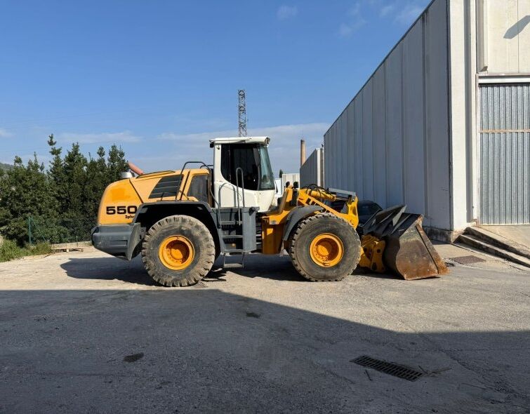 LIEBHERR L550 2PLUS2 ***MATRICULADA***
