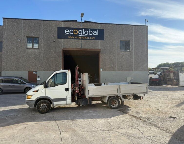 IVECO WOMAN 35c12 HPI