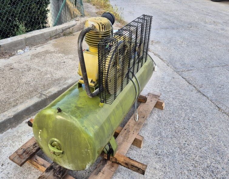 PUSKA AIR COMPRESSOR