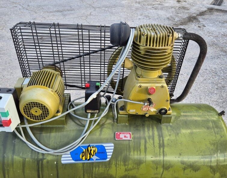 PUSKA AIR COMPRESSOR