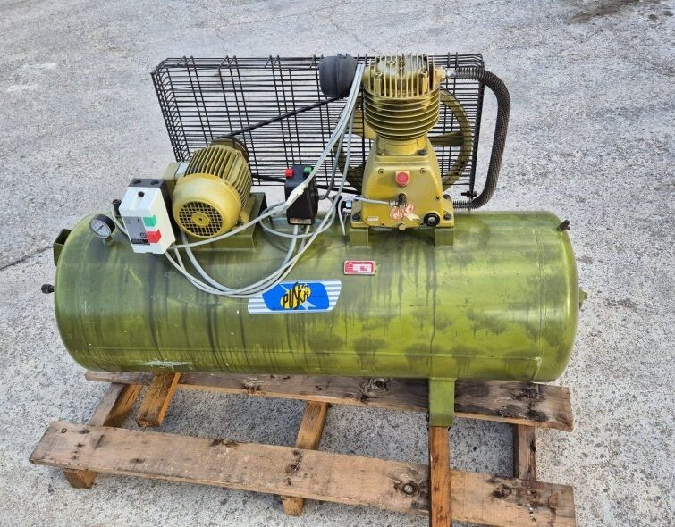 PUSKA AIR COMPRESSOR