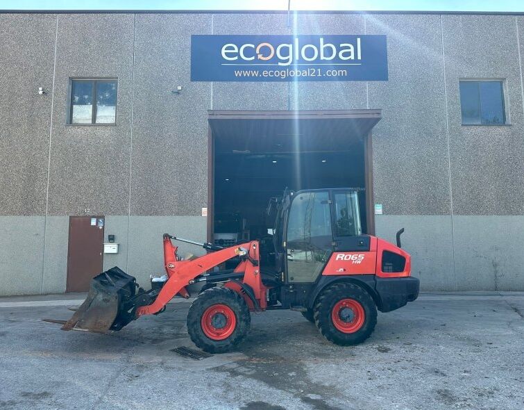 KUBOTA R065***LOADER WHEEL**