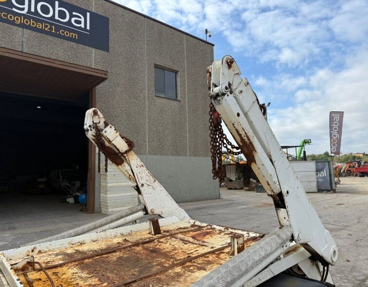 MITSUBISHI FUSO ***PORTACONTENIDORS***