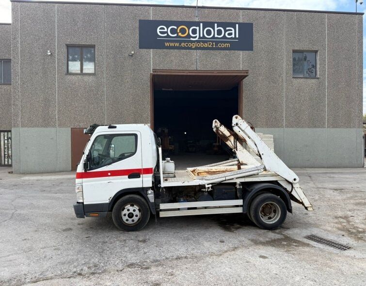 MITSUBISHI FUSO ***PORTACONTENIDORS***d'ocasió