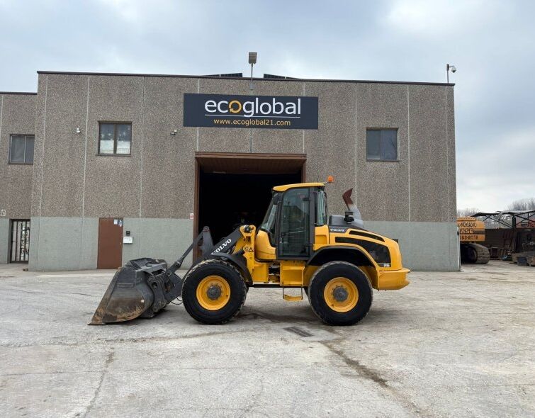VOLVO L45G***ENREGISTRÉ***utilisé