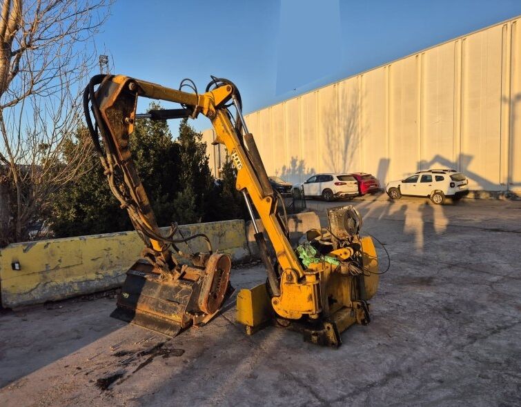 - BRAS COUPE-BROSSE OSMAQ MAC 3/5utilisé