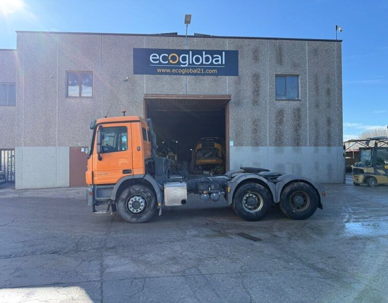 MERCEDES BENZ  ACTROS 3348S