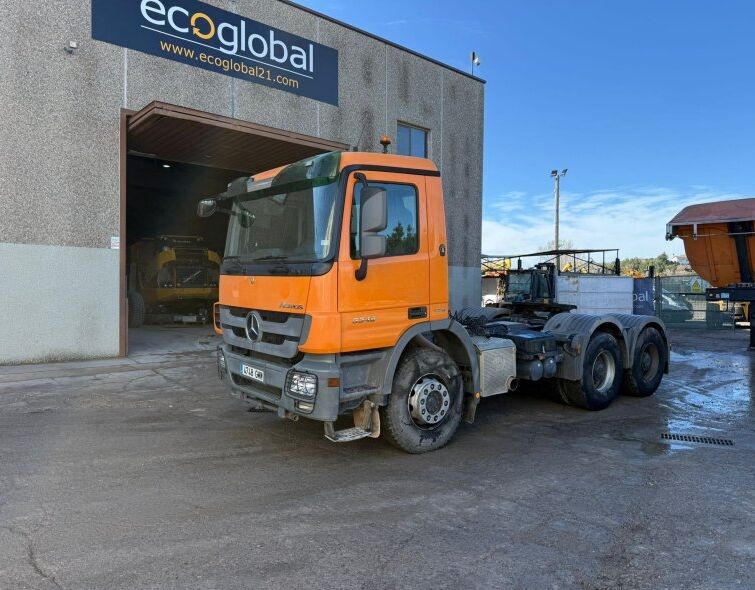 MERCEDES BENZ  ACTROS 3348S