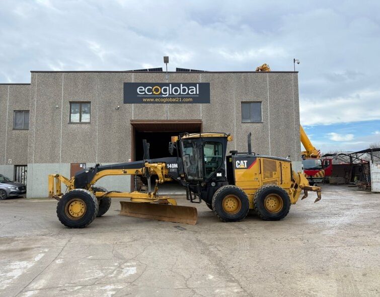 CATERPILLAR 140M AWD 6x6