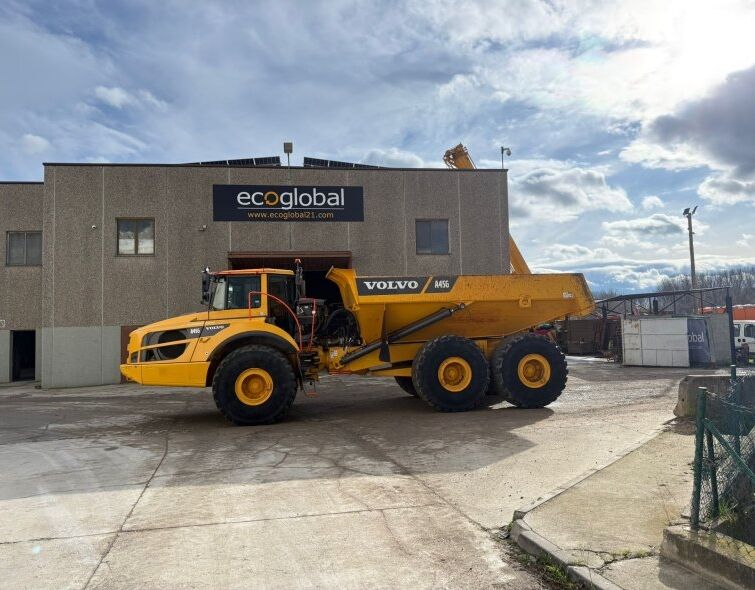 VOLVO A45G 2022