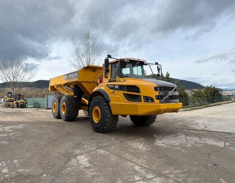 VOLVO A45G 2022