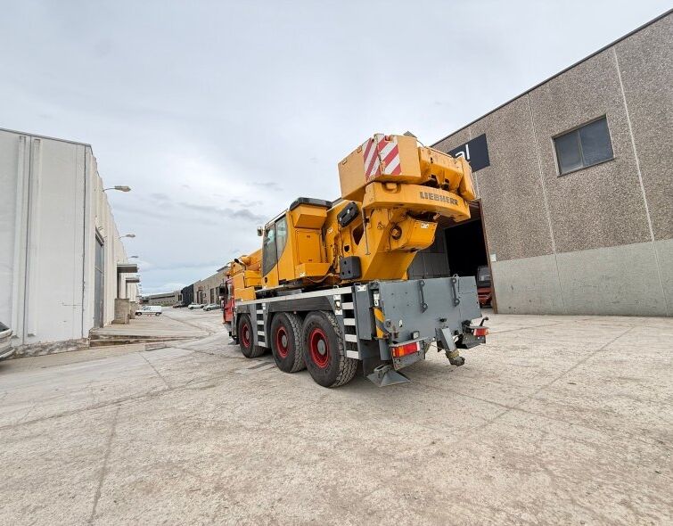 LIEBHERR LTM 1050-3.1