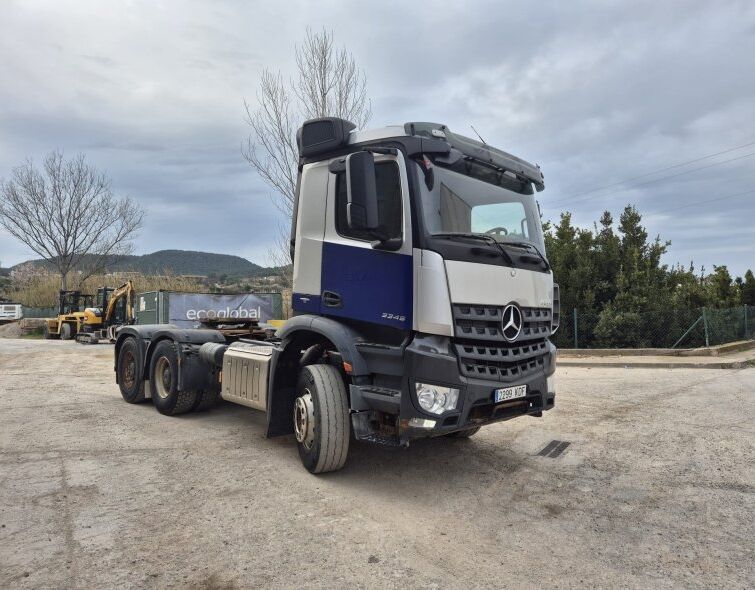 MERCEDES BENZ AROCS 3345S