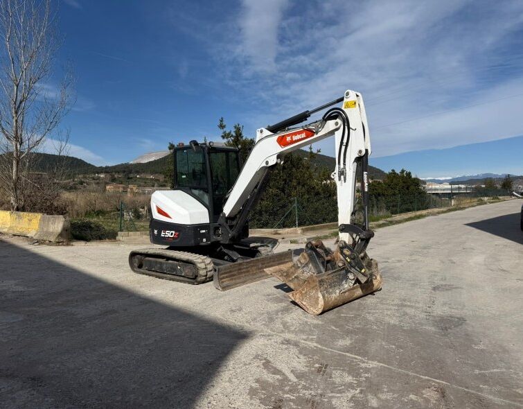 BOBCAT  E50Z ***IMPECABLE***