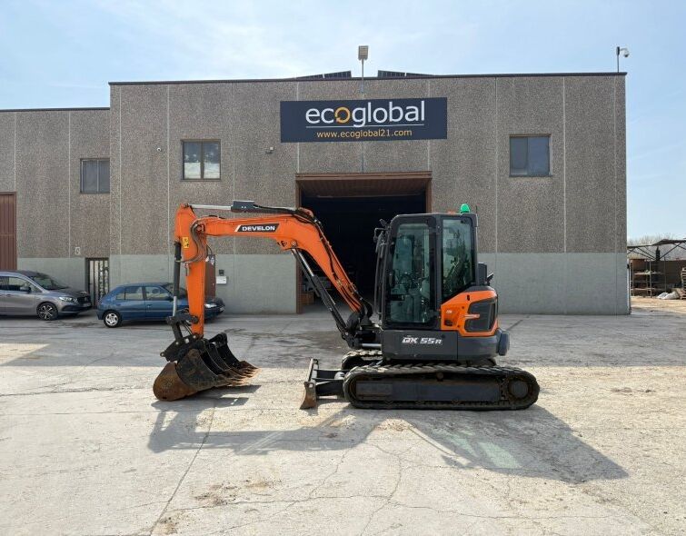 DEVELON DX55 R-7***IMMACULATE***