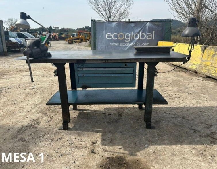 - LOT OF METAL WORK TABLES