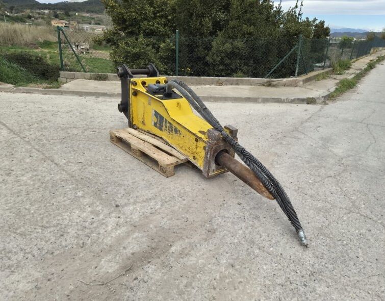 EPIROC  MB1200 ***LIKE NEW***