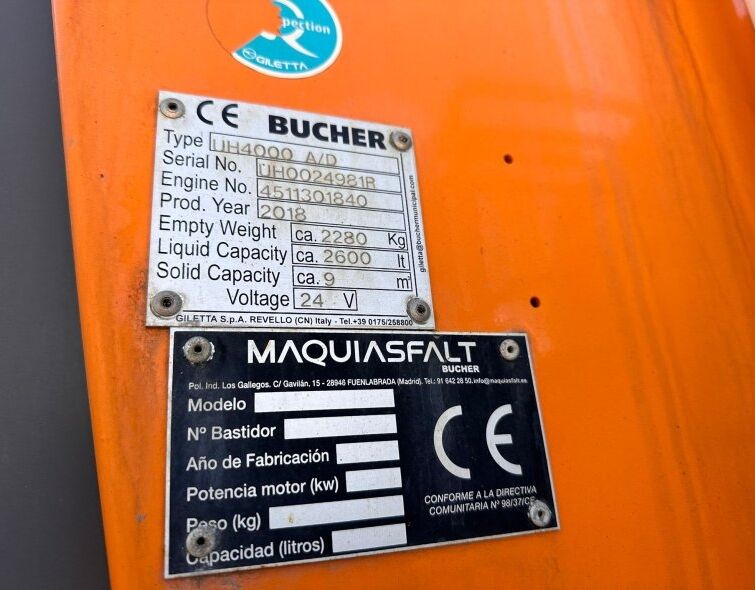 RENAULT K460 6X6 ***SNOW PLOW WITH SALT SPREADER***