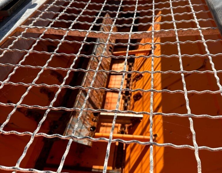 RENAULT K460 6X6 ***SNOW PLOW WITH SALT SPREADER***