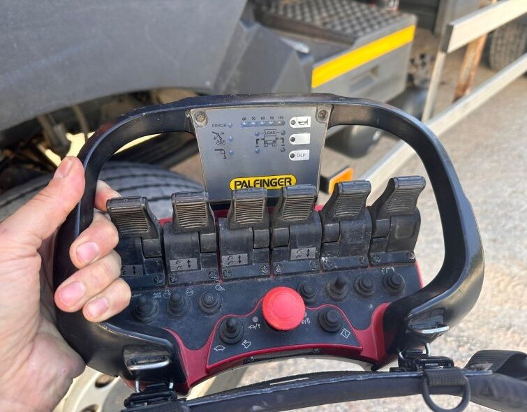 RENAULT K460 6X6 ***SNOW PLOW+CRANE***