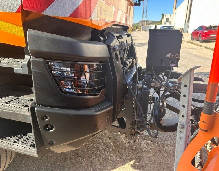 RENAULT K460 6X6 ***SNOW PLOW+CRANE***