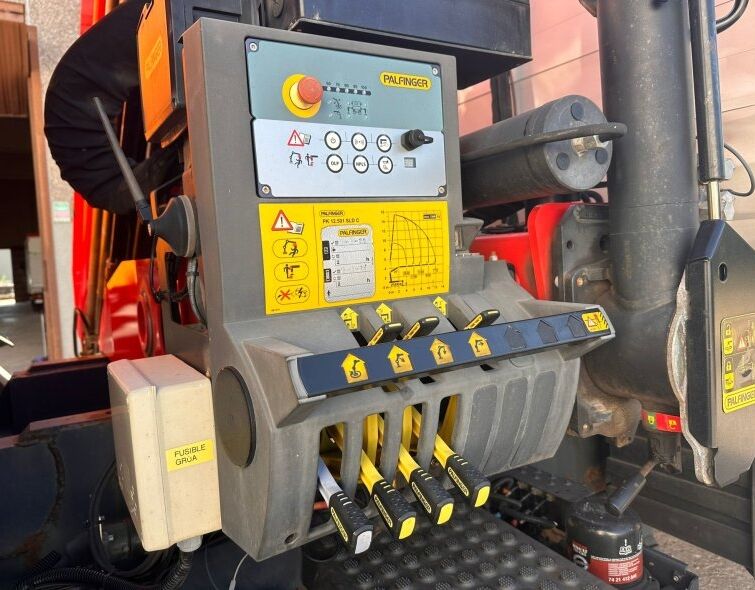 RENAULT K460 6X6 ***SNOW PLOW+CRANE***