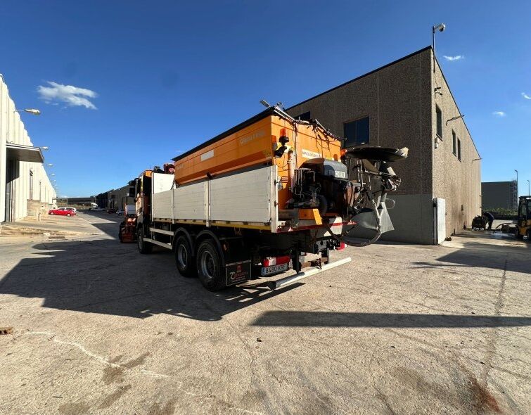 RENAULT K460 6X6 ***SNOW PLOW+CRANE***