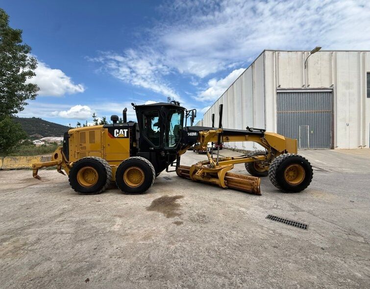 CATERPILLAR  140M3 ***MATRICULADA***