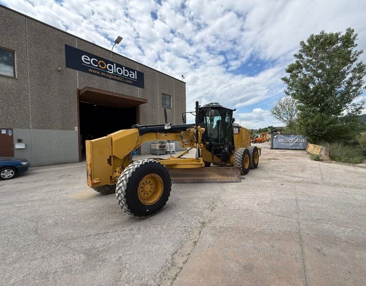 CATERPILLAR  140M3 ***MATRICULADA***
