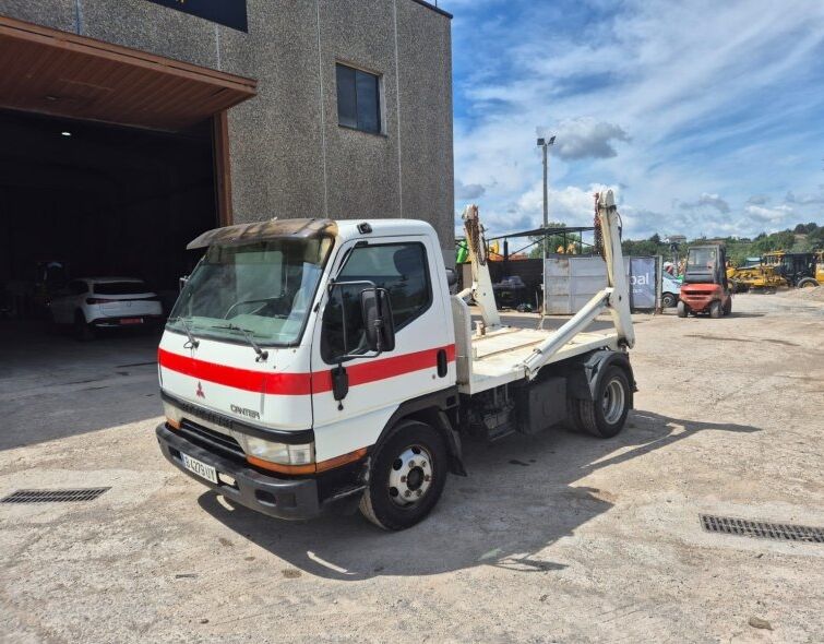 MITSUBISHI CANTER ***PORTACONTENEDORES***
