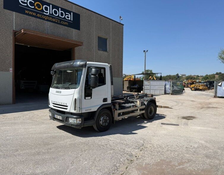 IVECO  EUROCARGO 100E22 **HOOKLIFT CONTAINER TRUCK**