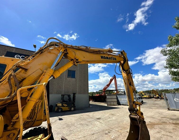 KOMATSU PW130 ES-6K