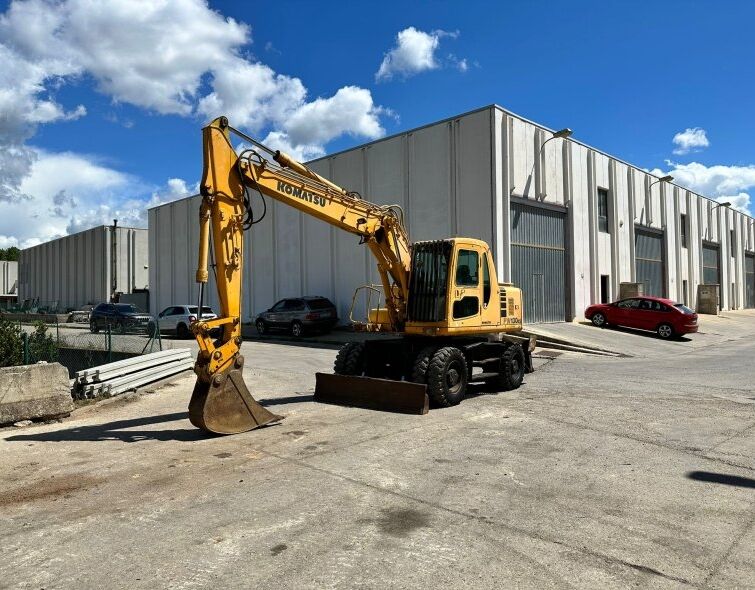 KOMATSU PW130 ES-6K