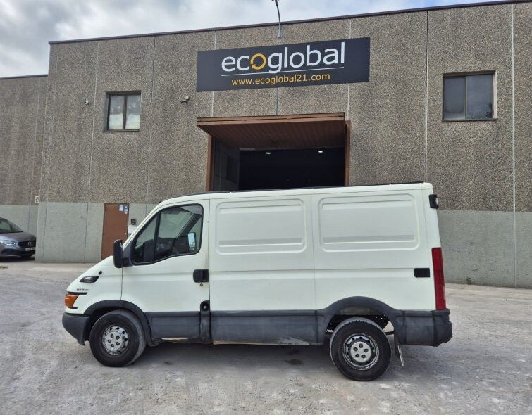 IVECO  35S12