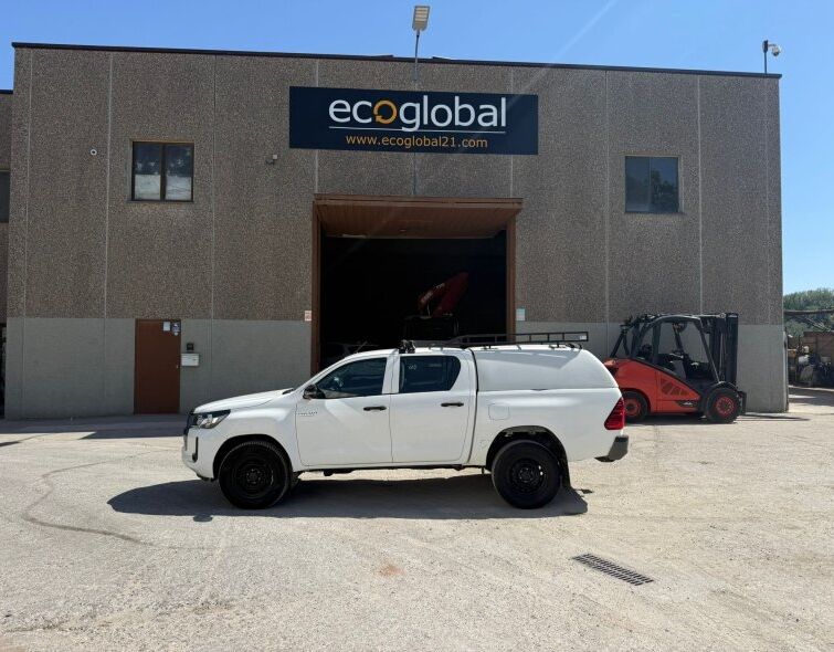 TOYOTA  HILUX DOUBLE CAB 2.4 GD6 4x4